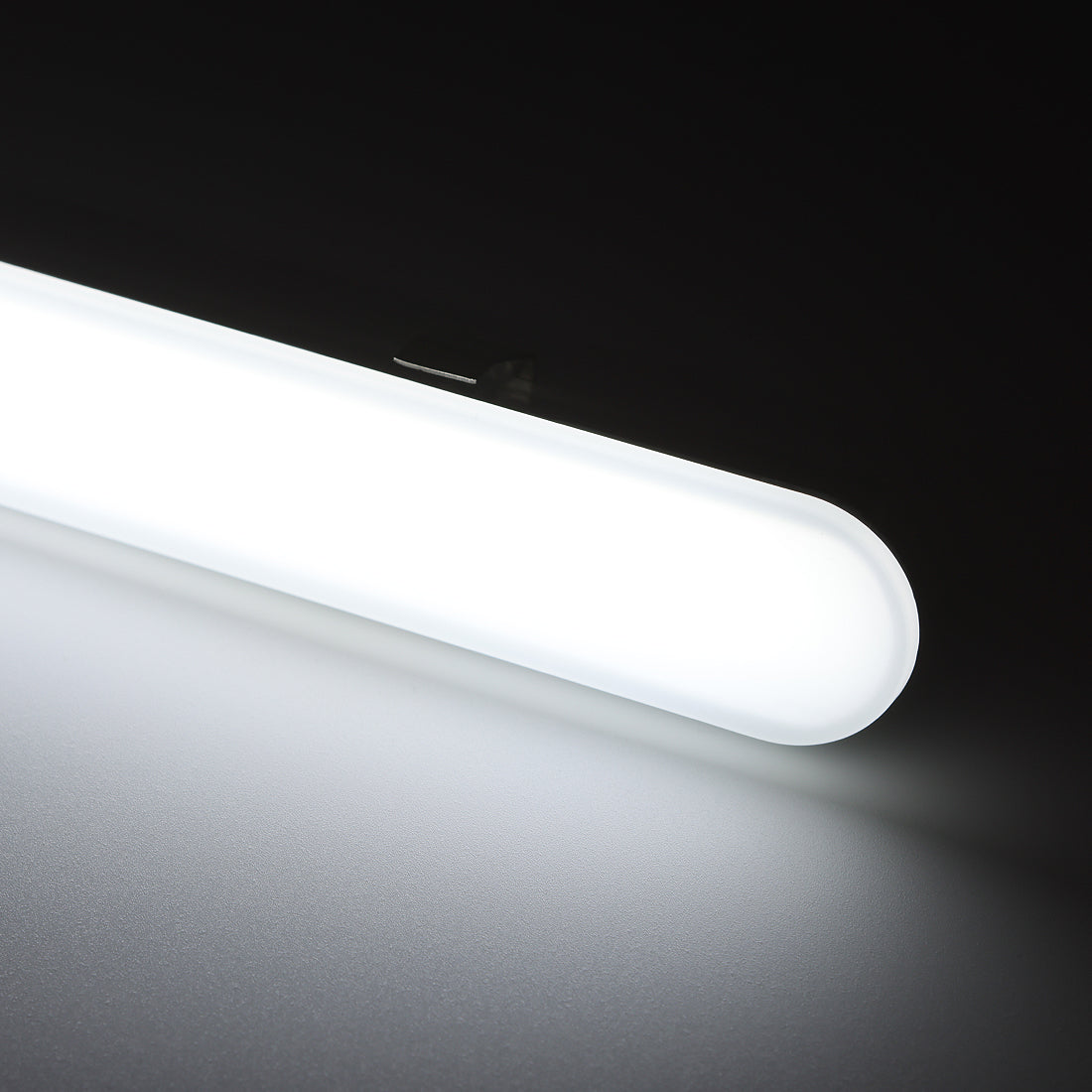 Range hood LED light 12V long tube plastic ultrasonic pressing EDEG425